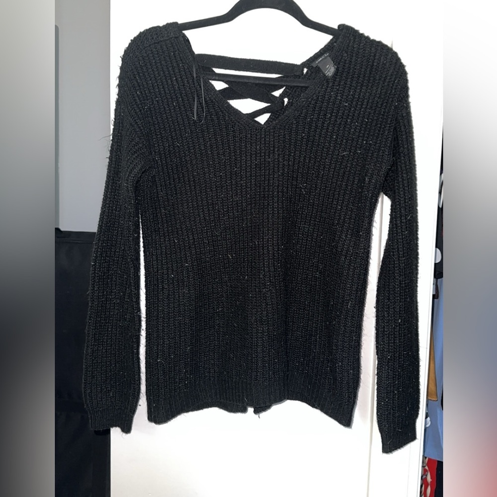 Rue 21 Open back Black XS Sweater